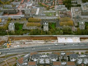 Luchtfoto van traject A9 ter hoogte van Amstelveen