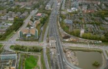 Luchtfoto van traject A9 ter hoogte van Amstelveen