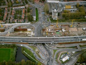 Luchtfoto van traject A9 ter hoogte van Amstelveen