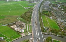 Luchtfoto van traject A9 ter hoogte van Ouderkerk aan de Amstel